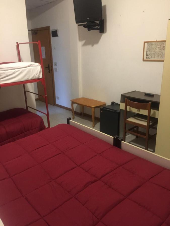 Hotel Sestriere Chianciano Terme Zewnętrze zdjęcie